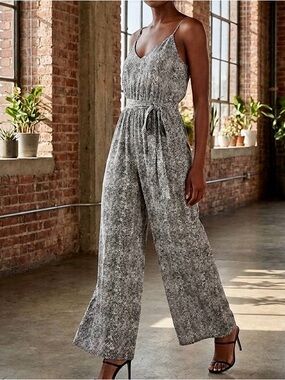 Lulus Liza Navy Blue Snake Print Sleeveless
Jumpsuit Size: M